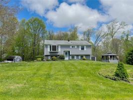 3 Forest Drive