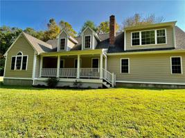 17 Lake Road