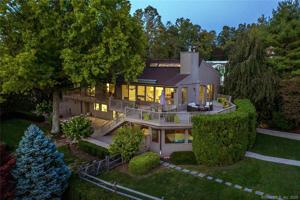 436 Candlewood Lake Road