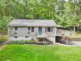 39 White Road