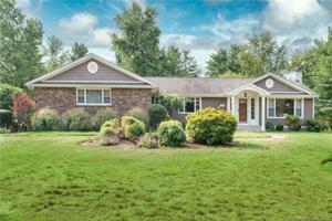 71 Woodpond Road