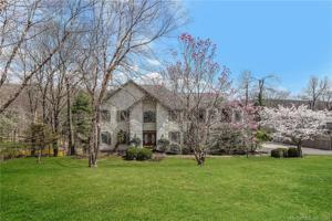 19 Misty Brook Lane