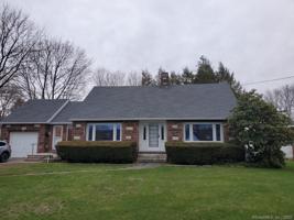 86 East Lake Street