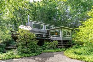1 Cove Lane