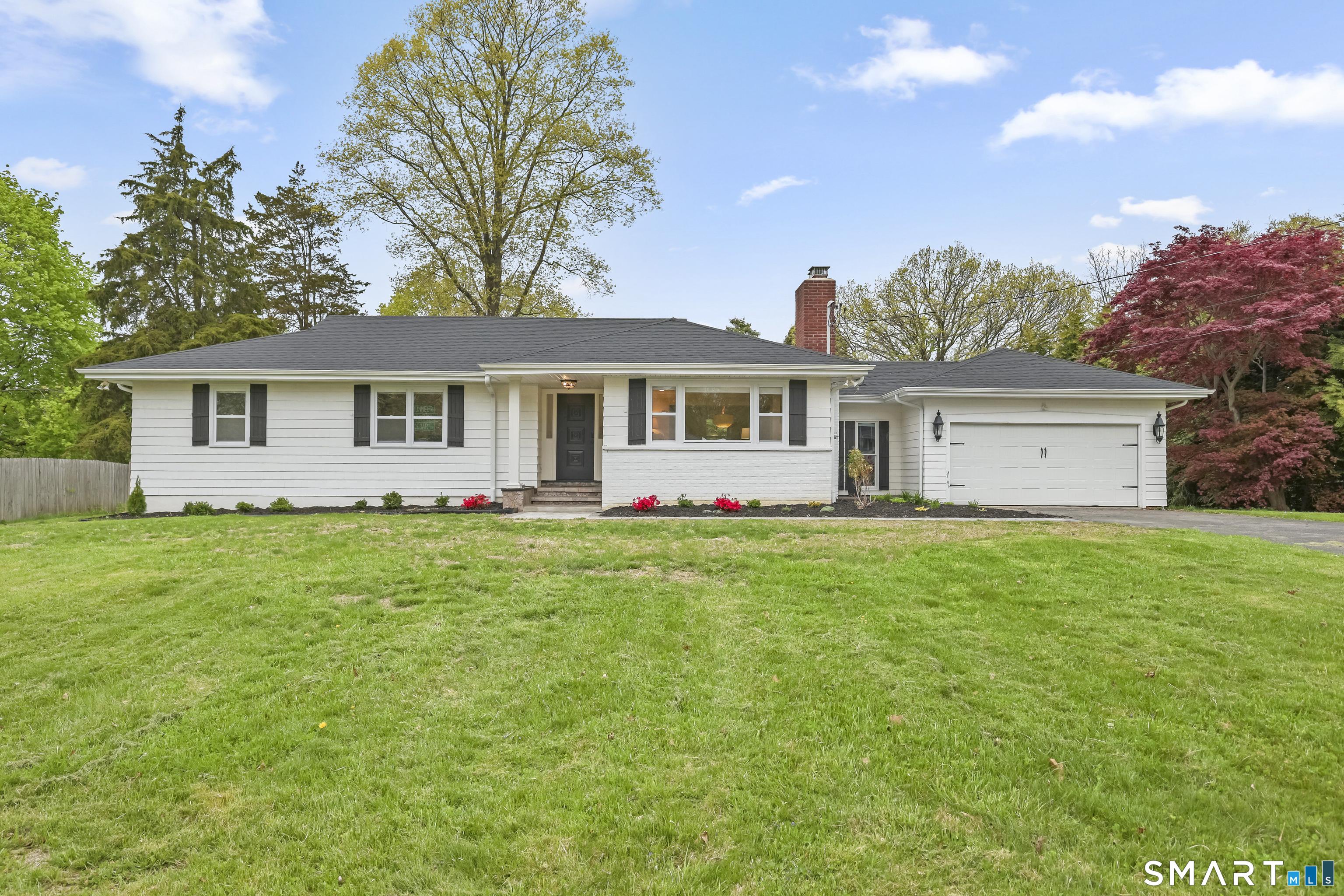 Image 1Front of House: Welcome to 28 Kingston Rd, Trumbull