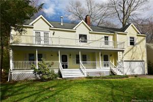33 Sunningdale Lane