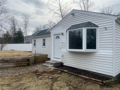 11 Hilldale Road