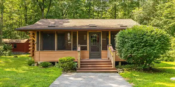 36 Lakeview Heights