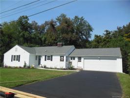 2 Beverly Drive