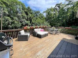 13 Hanover Ridge Road