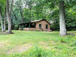 88 Woodland Road