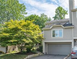 11 Boulevard Drive