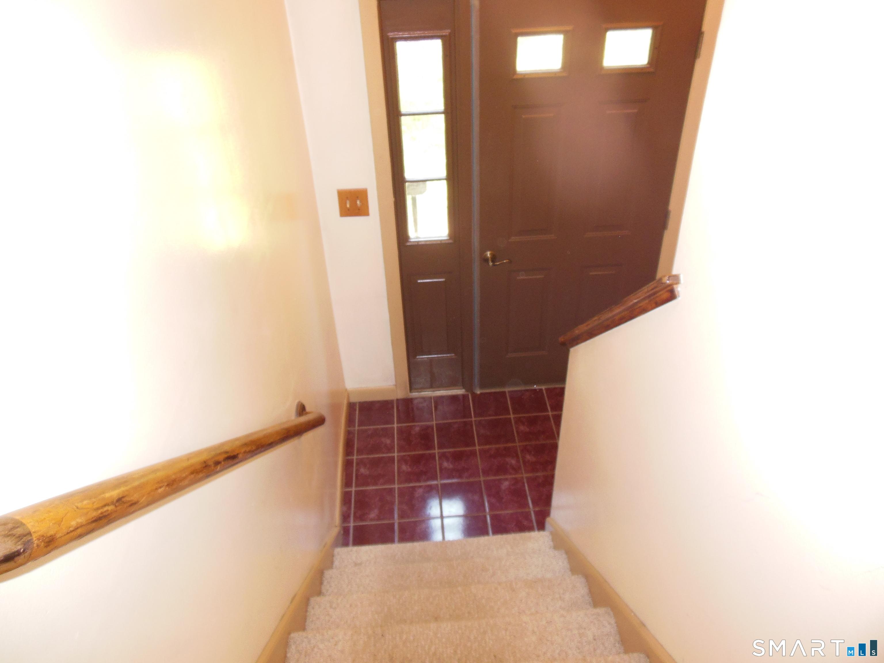Image 3Foyer