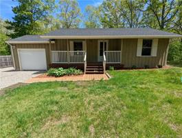 33 Forest Drive