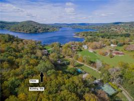 381 Lake Road