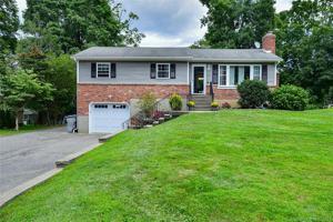 10 Taagan Point Drive
