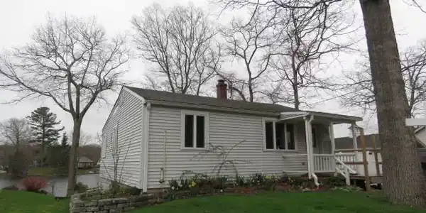 18 Armitage Court