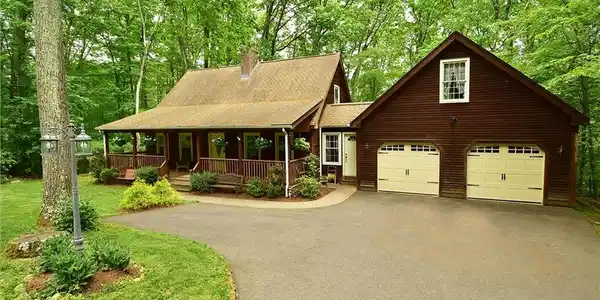 77 Colburn Road