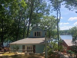 87 Woodland Road