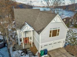 28 Circle Drive