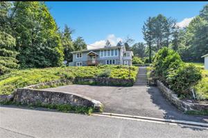 70 Lavelle Avenue