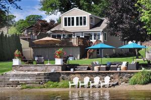 26 Brunetto Grove