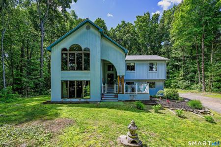 10 Candleview Drive