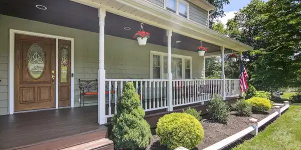 17 Eastview Drive