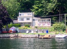 303 West Wakefield Boulevard