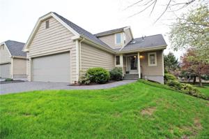 12 Boulevard Drive