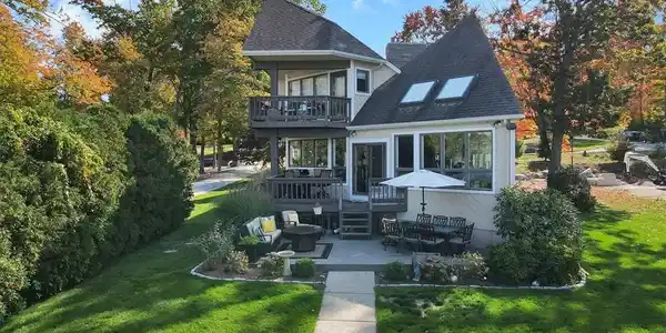 1 Webster Lane