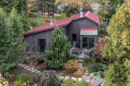 107 Island Trail
