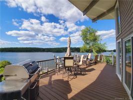 113 Edgewater Drive