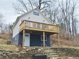 53 North Ayers Road