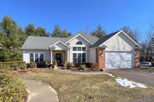 90 Emily Way