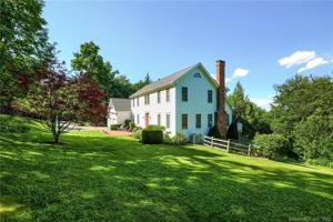 7 Sherwood Hill Road