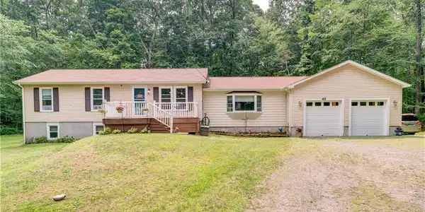 42 Circle Drive