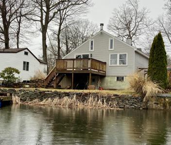 3 Maple Drive