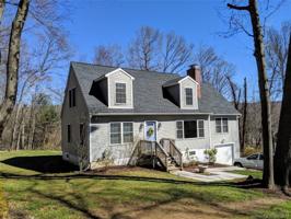 8 Overlook Knoll Road
