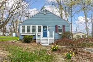 16 Woodside Road