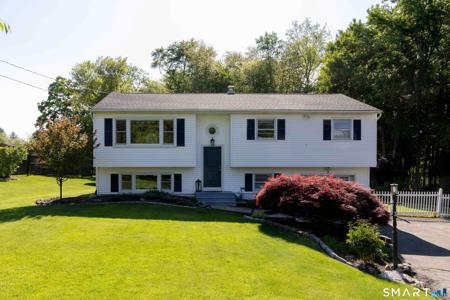 3 Eastview Drive