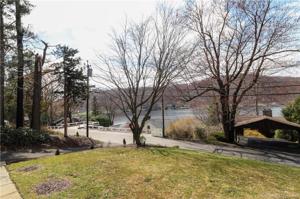 42 Lake North Drive