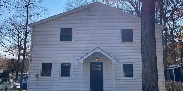 21 Ashford Drive