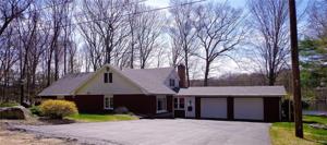 14 Lakeview Drive