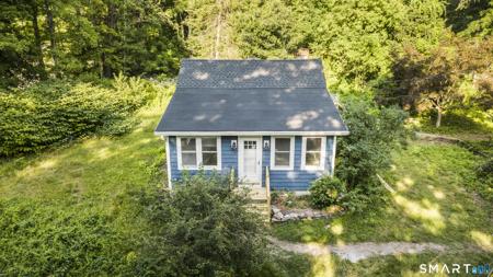 48 Washburn Avenue