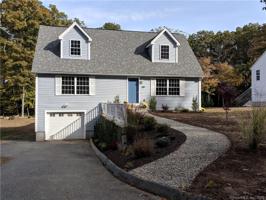 39 Forest Drive