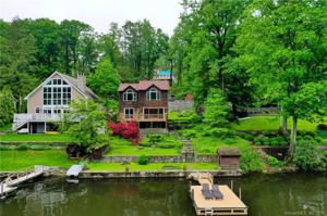 11 Candlewood Road