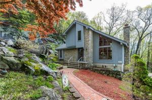 11 Orchard Beach Road
