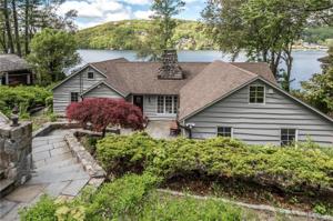 52 Lake South Drive
