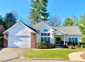 92 Emily Way